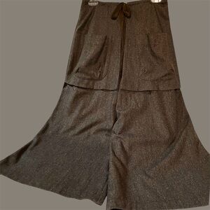 Vintage High-Waisted Woven Light Wool Gaucho Coulottes with Front Tie Panels